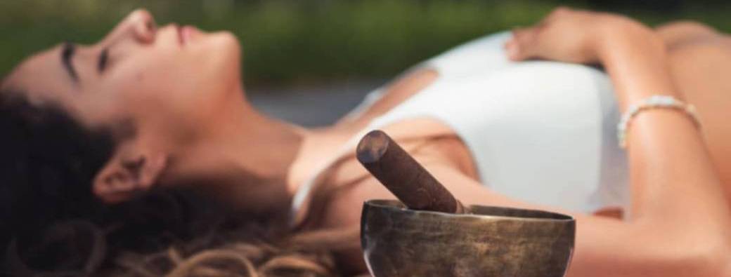 Massage aux bols tibétains