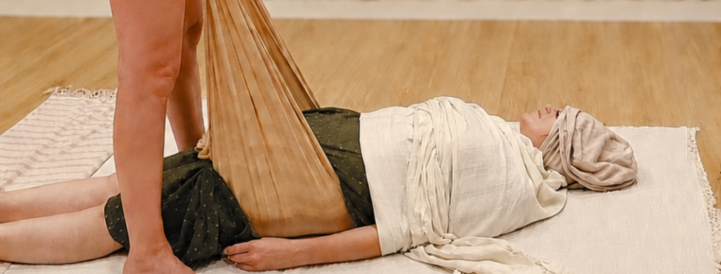 Massage et bercements au Rebozo