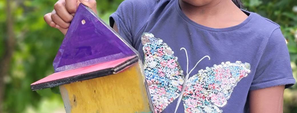 Menuiserie Enfant - Etagère maison