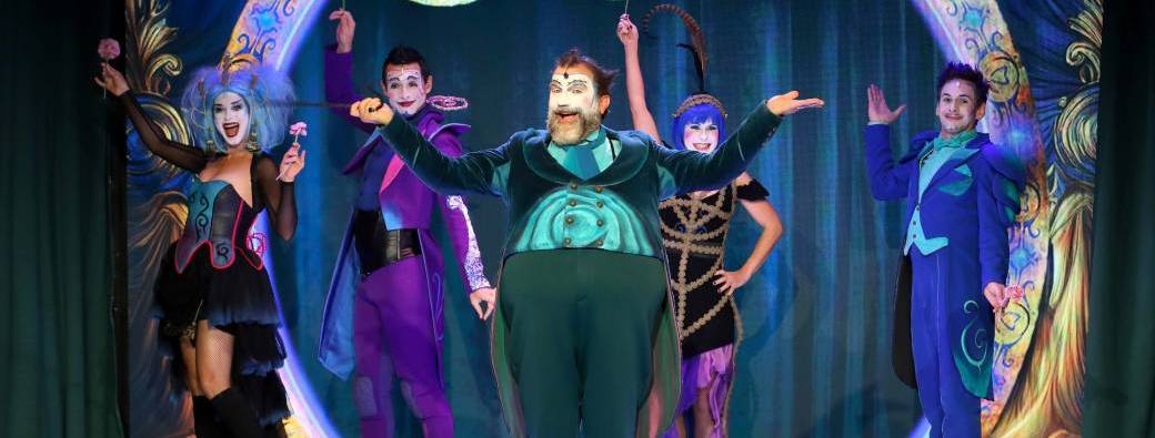 THE OPERA LOCOS