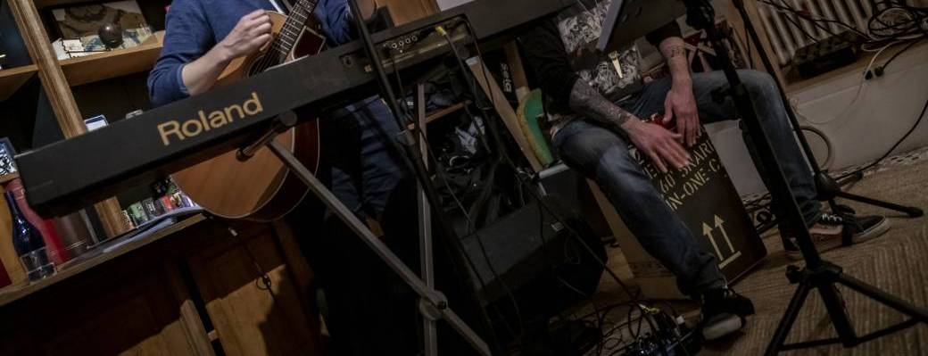 Morgan Lagunas : guitare, voix harmonica