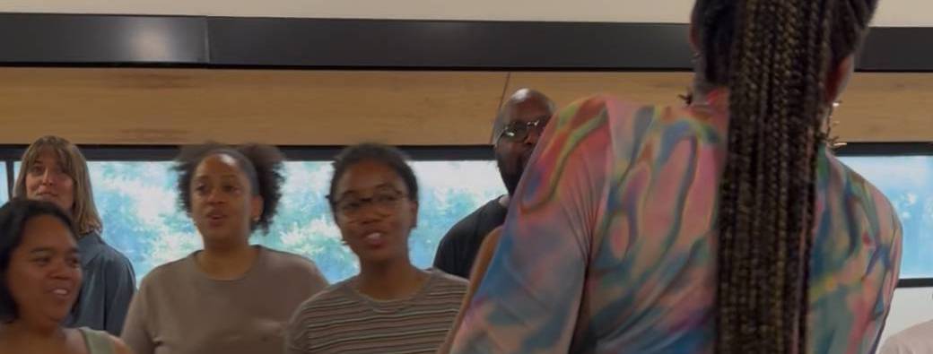 MY PRIVATE SINGING CLUB