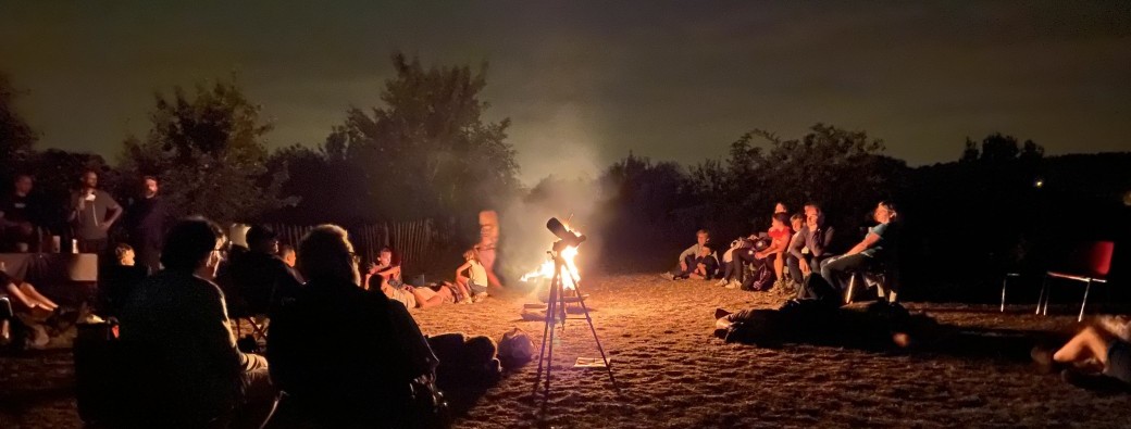 Nuit à la belle étoile familiale