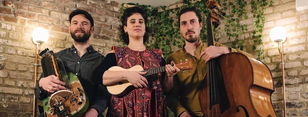 Oaio en trio