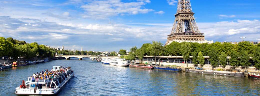 Paris by night avec bateau mouche 