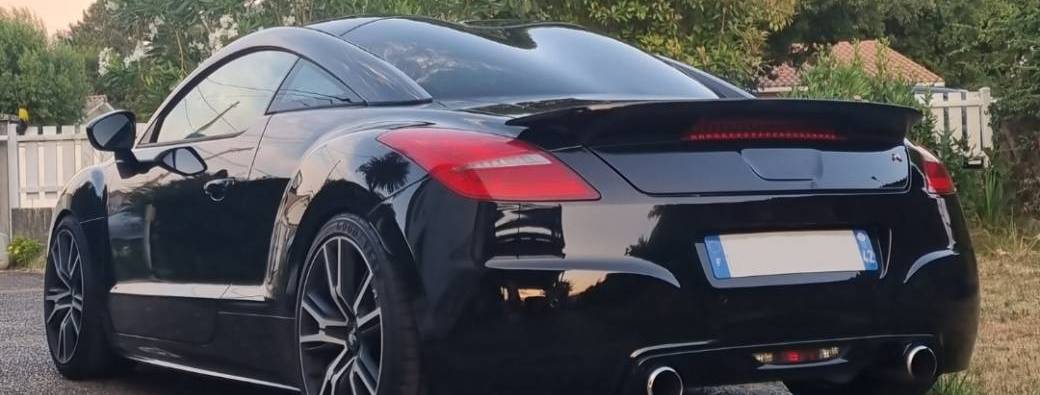 Peugeot RCZ-R