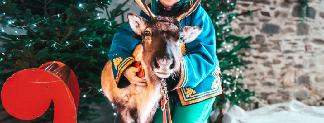 Photos avec le Père Noël et son renne !