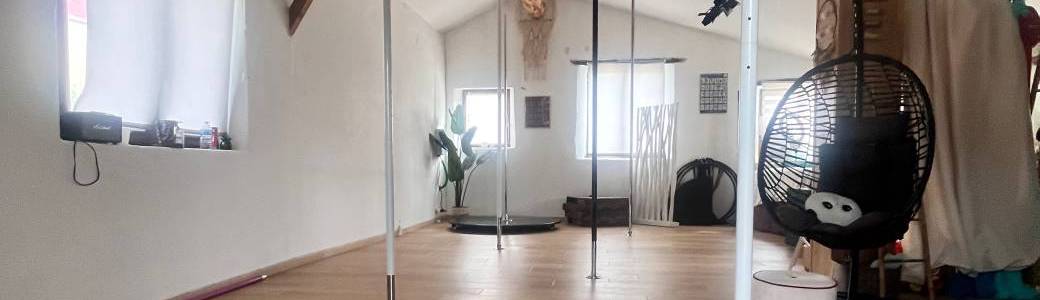 Pole camp & aerial 
