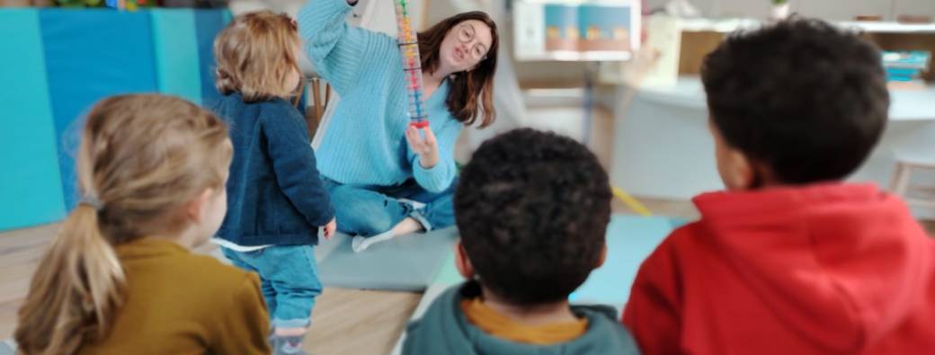 Professionnels: présentation de Tout un village Bien Naître et Grandir