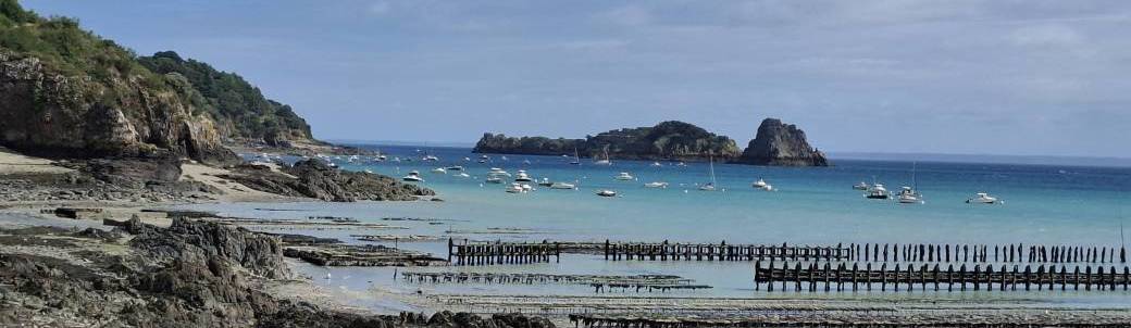 "Cancale : ses femmes, ses hommes, ses huîtres" - rando urbaine gourmande