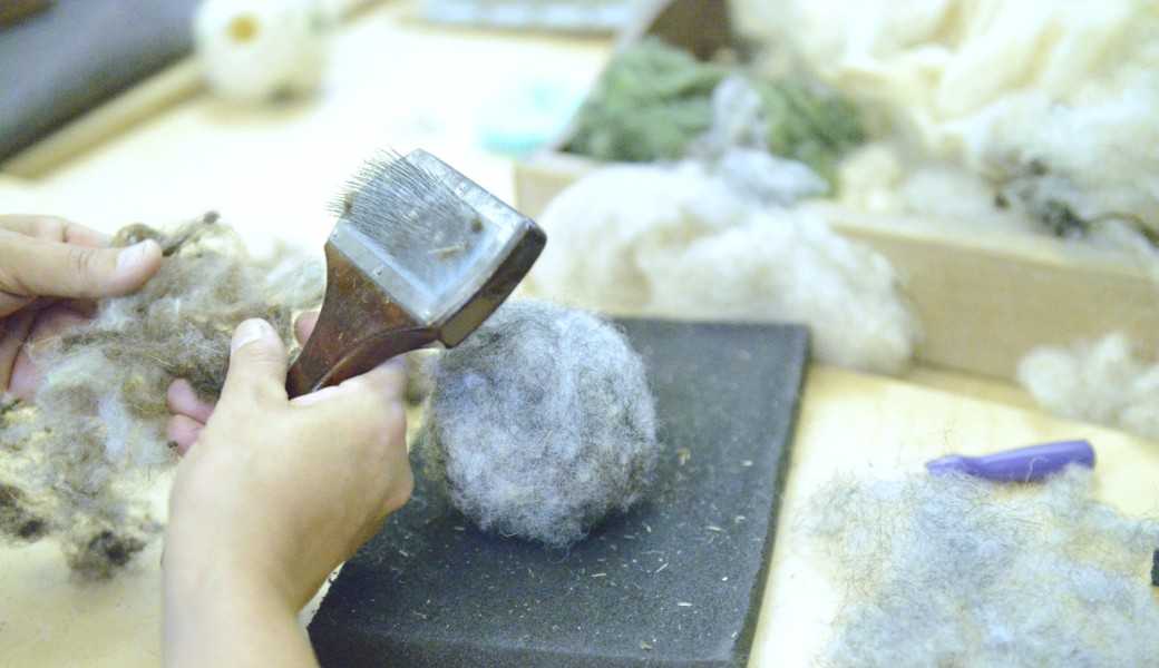 Re-création : Feutrer la laine pour créer des objets écodesign