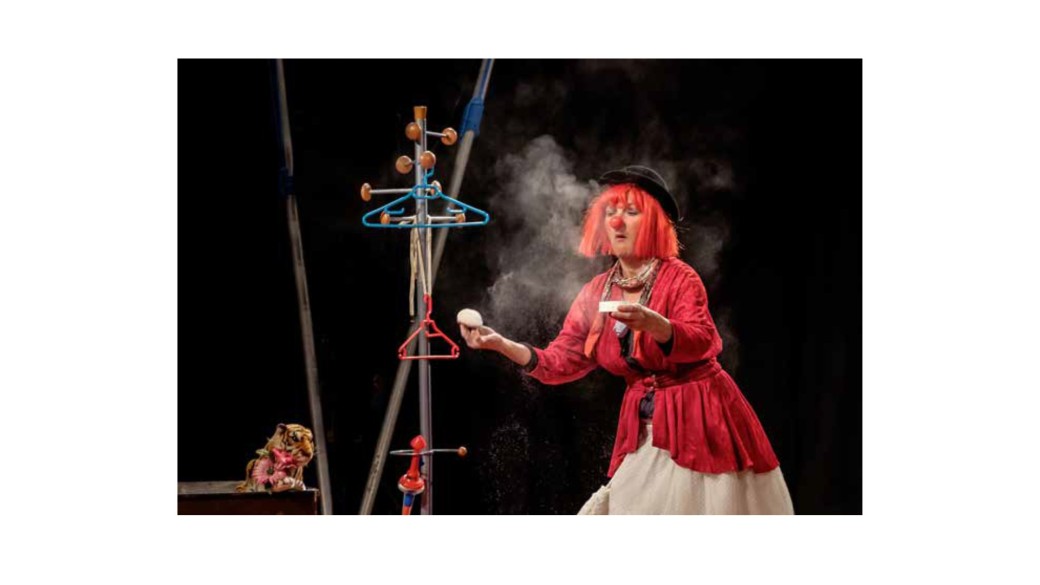 Remue-ménage, spectacle de cirque jeune public