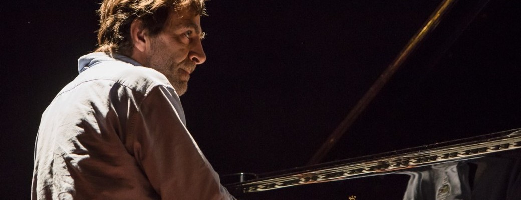 Robert Persi "Smoothie" Trio
