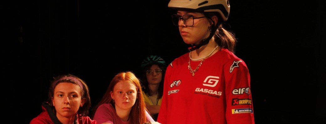 Se rencontrer - Élèves de Théâtre en 2nde Arts Études
