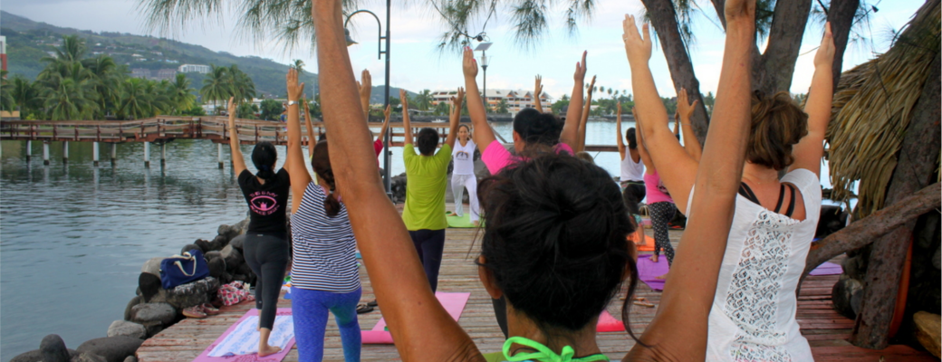 Yoga en plein air Punaauia -Tahiti