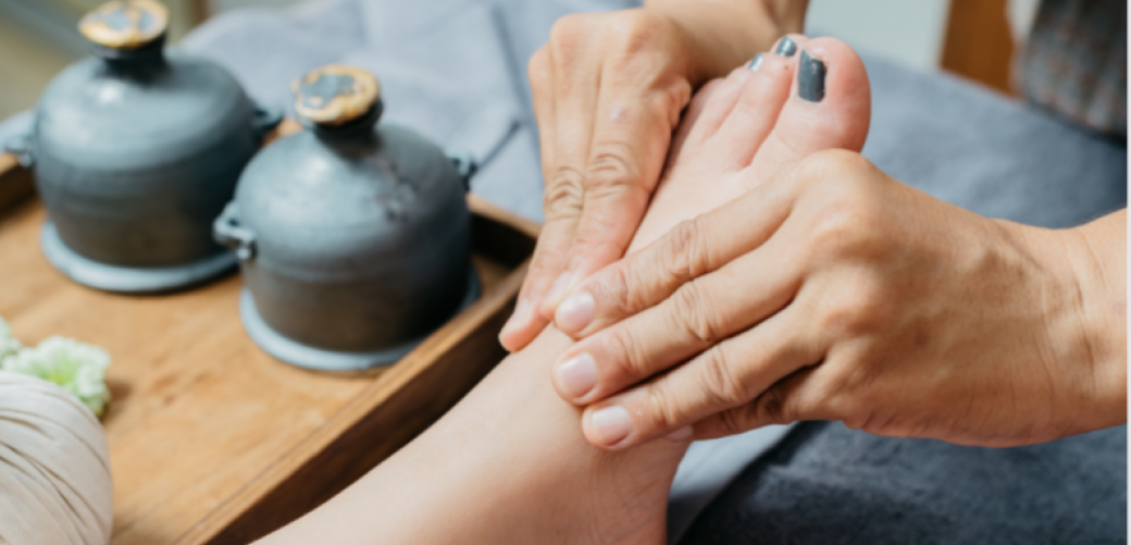 SEANCE REFLEXOLOGIE PLANTAIRE ET OU NATUROPATHIE