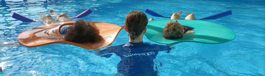 Séance collective de sophrologie dans l'eau - Aguasofro