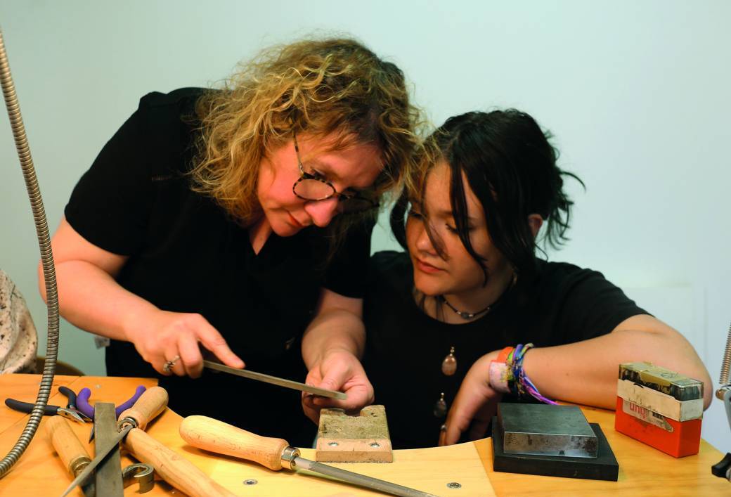  Stage d'été - initiation aux techniques de la bijouterie (de 2 à 5 jours)