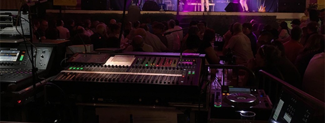 Stage : Initiation aux techniques du spectacle (son, lumière)