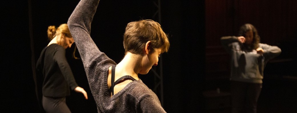 Stage pour adultes : "Du corps à la poésie"