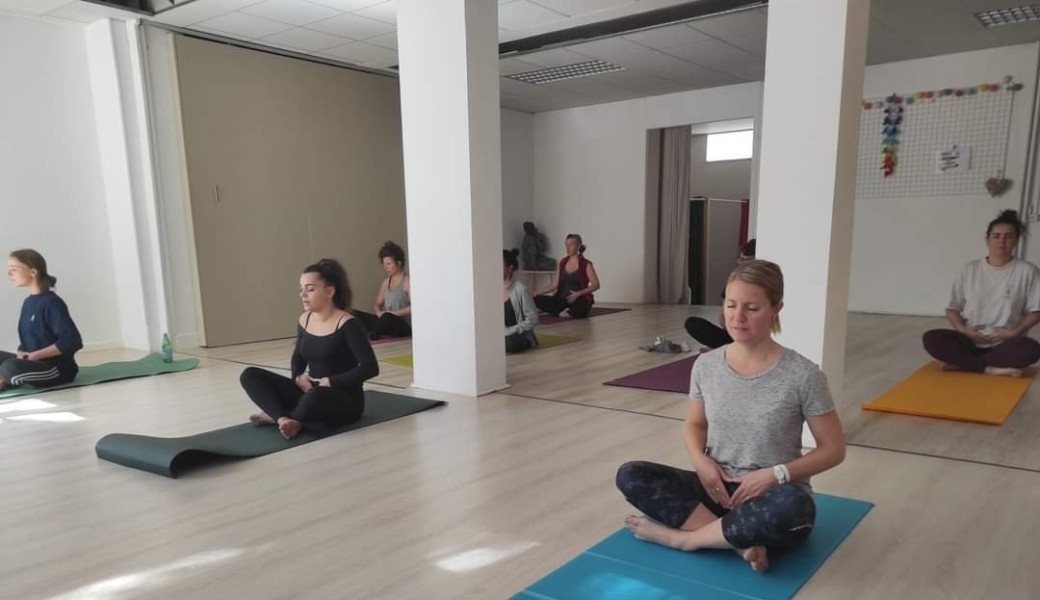 Stage yoga des Emotions