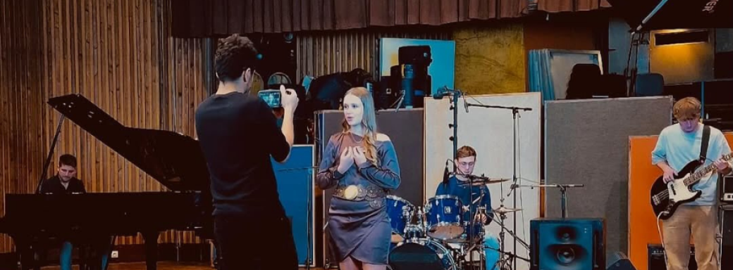 Studio Stories - Avec la complicité d'Omar El Barkaoui