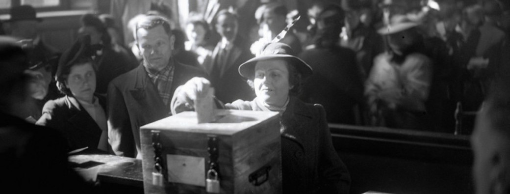 Table ronde autour de l'exposition France-Soir, une archive de la France libérée 1944-1945