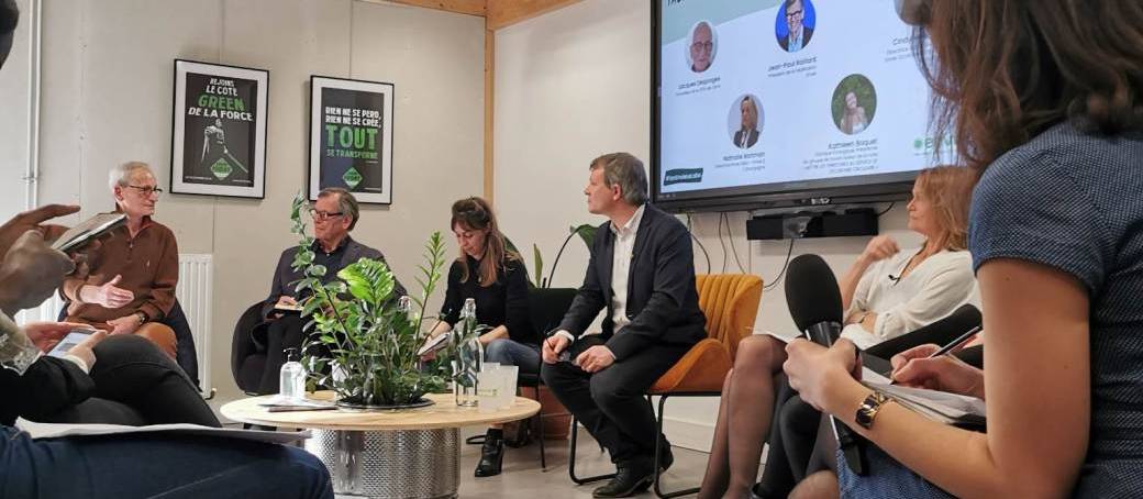 Table-ronde : "La mode sous toutes ses coutures"