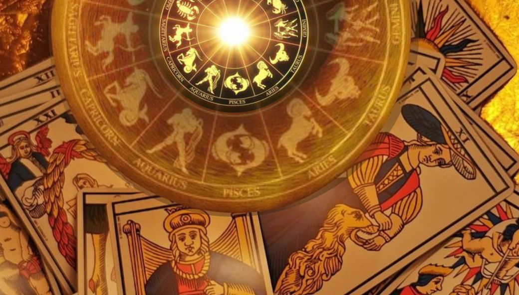 « Tarot de l’Année"  Lecture, clés & activations de chemins 2023