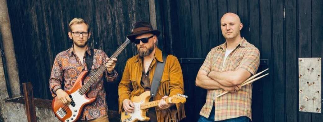 THE CLEARWATERS (TRIO) – Tribute Creedence Clearwater Revival Samedi 16 mai – 105 dB, Forbach