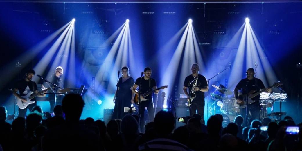 The COVERFLOYD - Live concert in Firminy