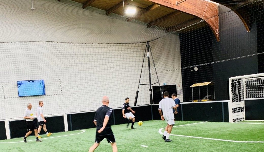 Tournoi de foot en salle pour REVES 