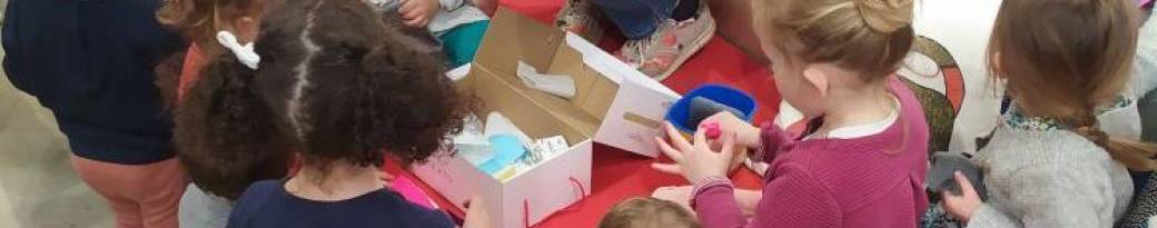 Tout-petits aventuriers de l'art / à partir de 8 mois