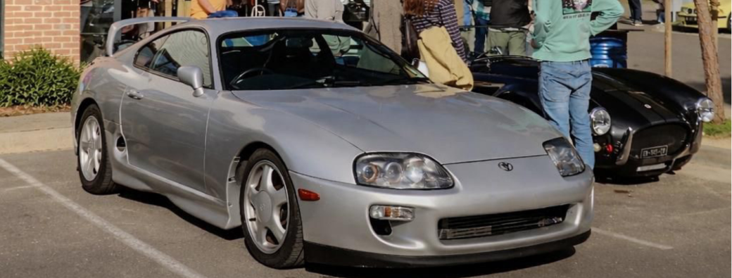 Toyota Supra MK IV grise (1 passager)
