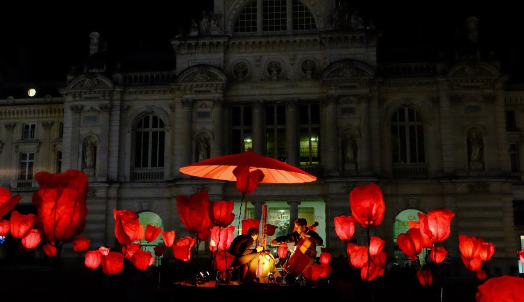 Un été au château - Le chant des coquelicots 