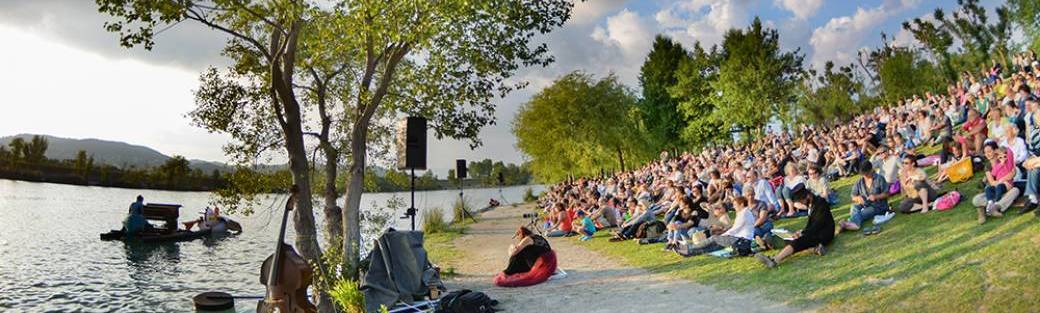 VEYNES (05) - Plan d'eau - Avec le Yoopi Jazz Boat