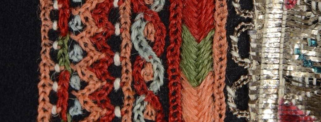 VISITE COMMENTÉE - Incandescences brodées