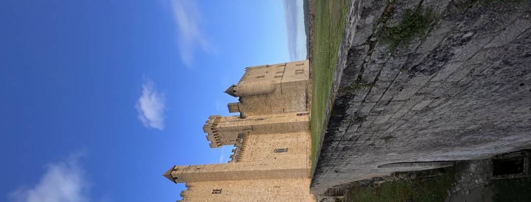 VISITE  DU CHATEAU DE BEYNAC