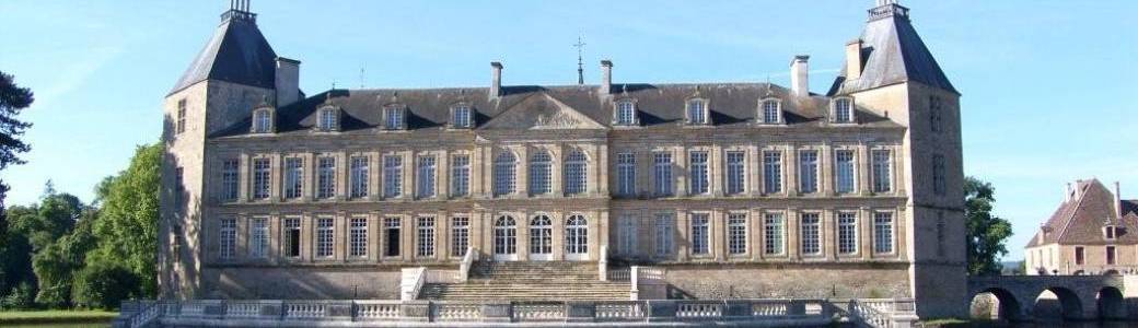Visite guidée des intérieurs du château de Sully