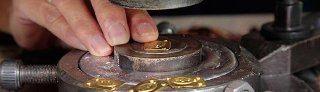 Guided tour of Seral 1946 Medals Manufacture