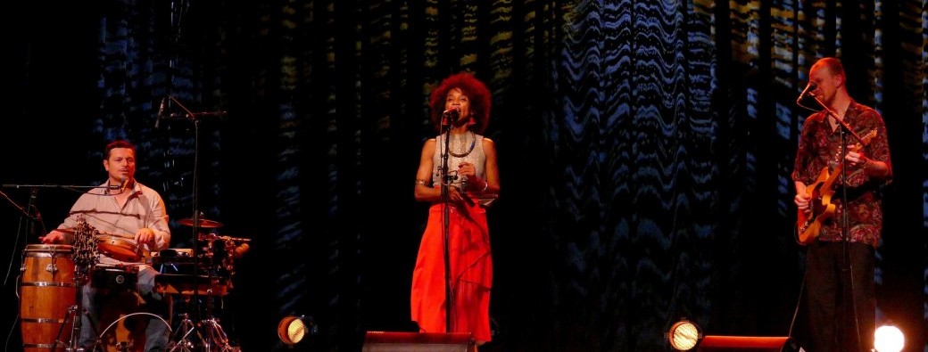 Voyages Voyages - Concert LakaTtrio
