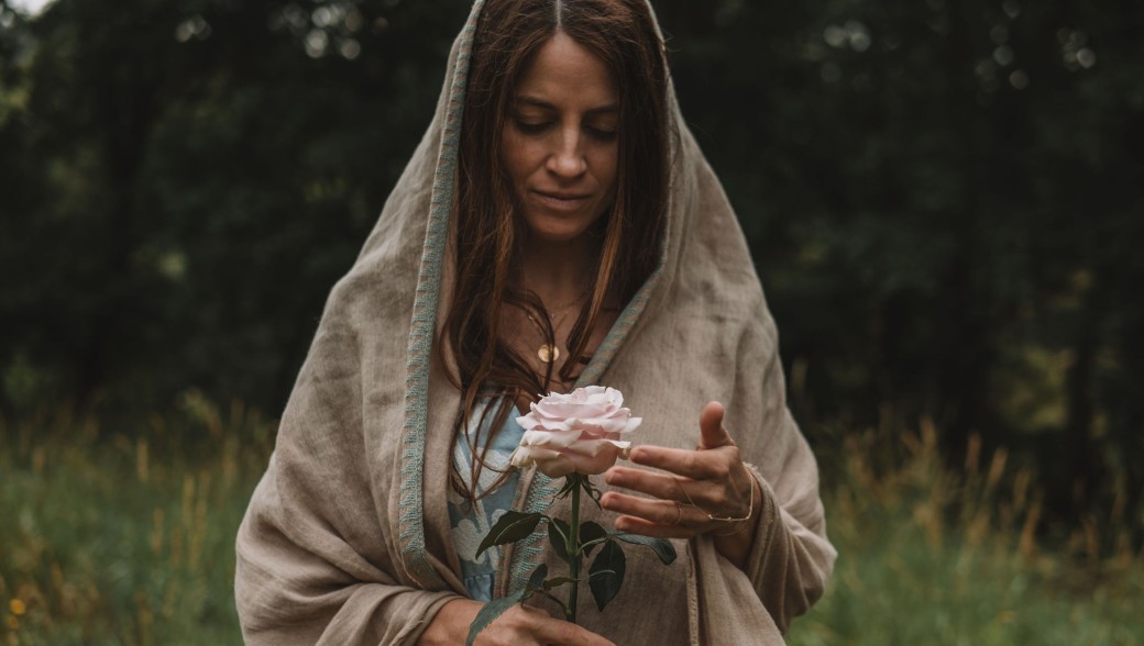 Womb Priestess • Initiation au Womb Awakening  